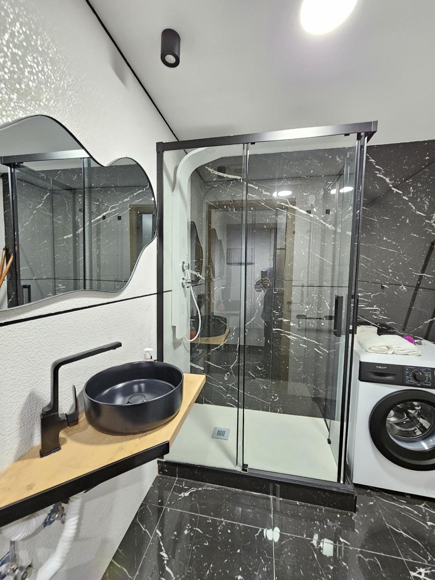Apartamentos Benidorm Black Luaran gambar