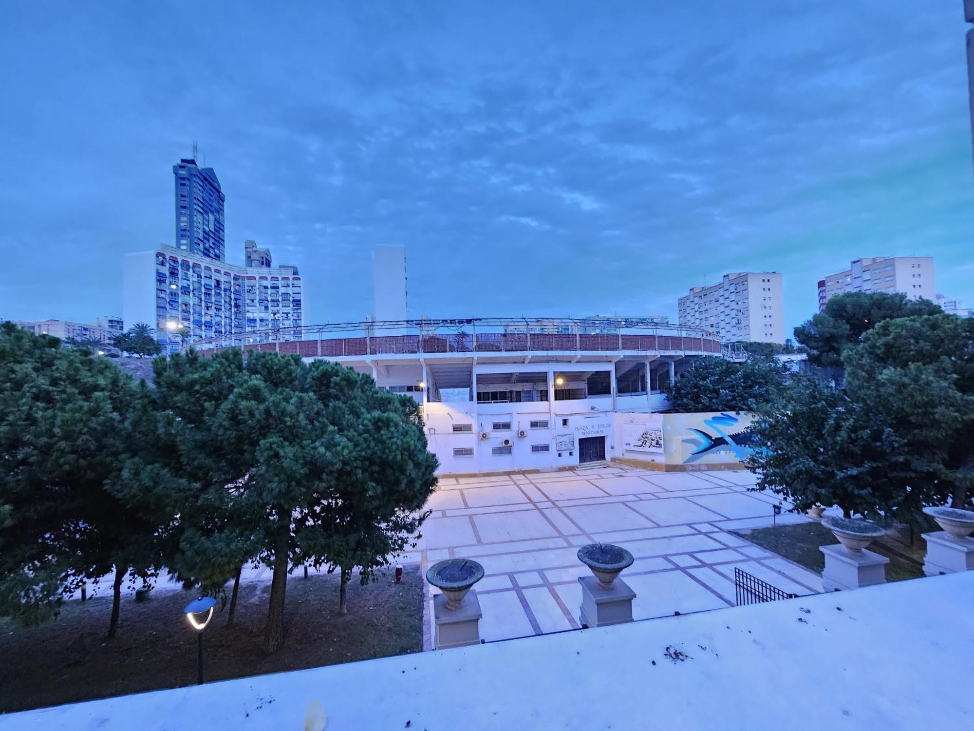 Apartamentos Benidorm Black Luaran gambar