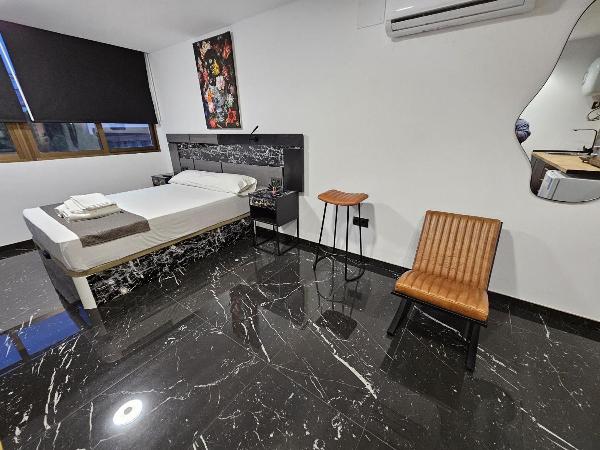 Apartamentos Benidorm Black Luaran gambar