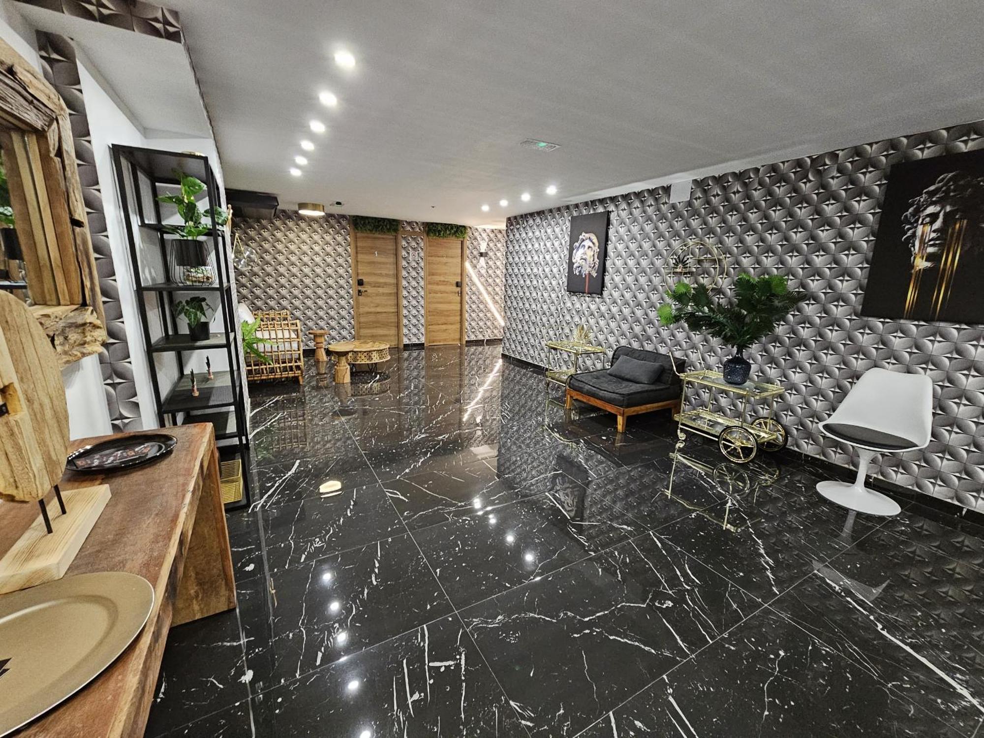 Apartamentos Benidorm Black Luaran gambar